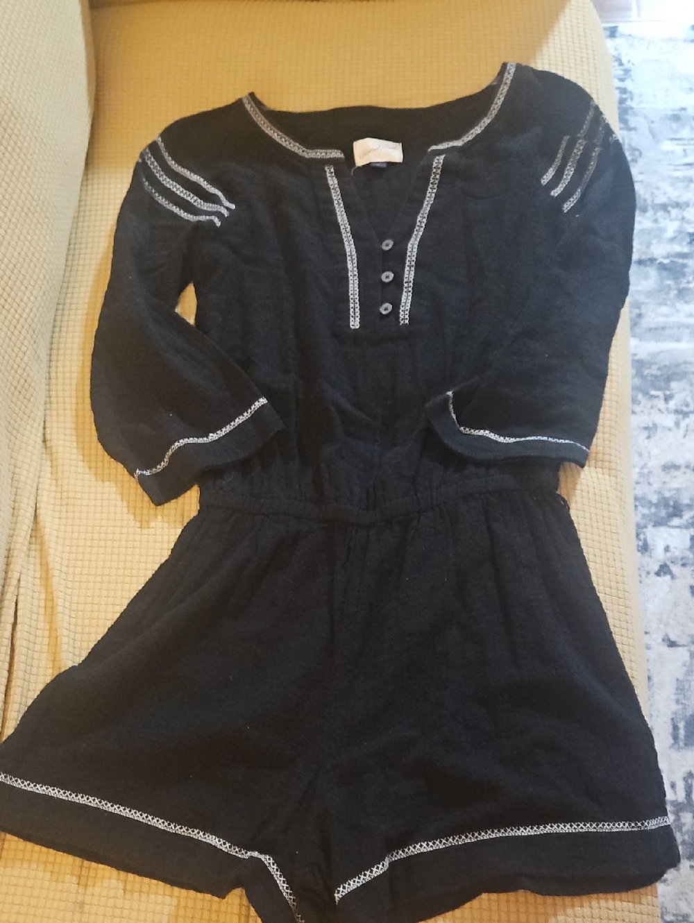 Ladies Universal Threads  Black Embroidered Cotton Romper Dress, Size XS